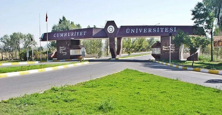 دانشگاه جمهوریت ترکیه